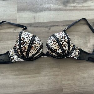 Victoria's Secret Very Sexy Leopard Print Bra with Black Mesh